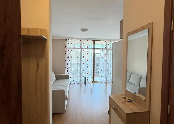 In Sunny Apartment Sunny Beach